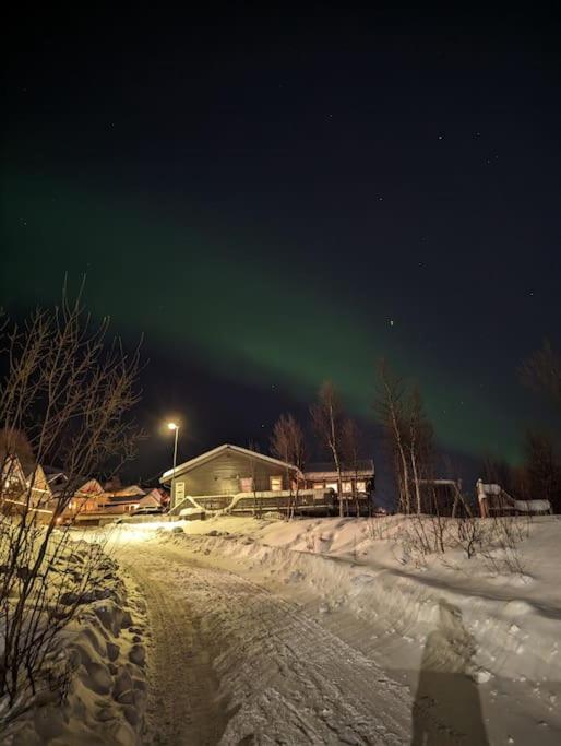 Koselig Leilighet Naer Bussholdeplass Og Natur. Tromsø Exteriér fotografie